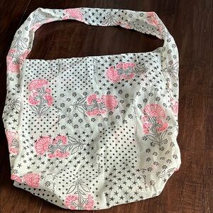 Free People Bojo Floral Patterned Women's Bag, Lightweight 17x19.5